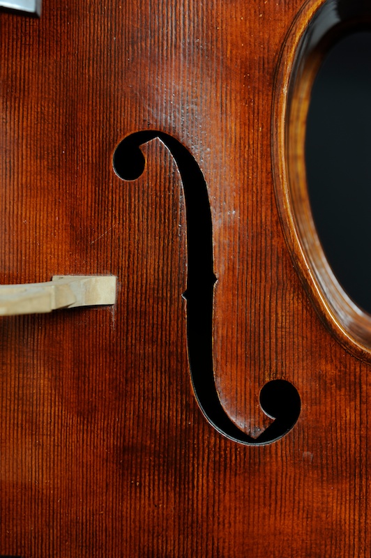 Moderne violoncello 6